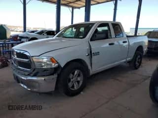 2017 Ram 1500 Tradesman z VIN 1C6RR6FT3HS549670, wystawiony jako Copart lot #67319335 z przebiegiem 102 681 mil mil oraz Szkoda całkowita • Salvage title. Historia ofert i sprzedaży dostępna na DreamBid. Obrazek 1.