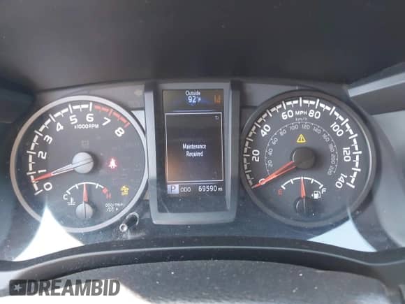 2020 Toyota Tacoma SR5 with VIN 3TMCZ5AN0LM331088, listed as a IAAI auction lot 43270787 with 69,590 mi miles and . Bid and sale history available at DreamBid. Image 7.