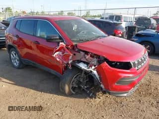 2025 Jeep Compass Sport z VIN 3C4NJDAN5ST503968, wystawiony jako IAAI lot #42617717 z przebiegiem 22 337 mil mil oraz . Historia ofert i sprzedaży dostępna na DreamBid. Obrazek 1.