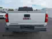 2017 GMC Sierra 1500 z VIN 1GTN1LEC7HZ902613, wystawiony jako IAAI lot #43274248 z przebiegiem Nie podano mil oraz . Historia ofert i sprzedaży dostępna na DreamBid. Obrazek 16.