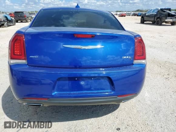 2018 Chrysler 300 S with VIN 2C3CCAGG1JH192382, listed as a Copart auction lot 83805035 with Not provided miles and Salvage title. Bid and sale history available at DreamBid. Image 6.