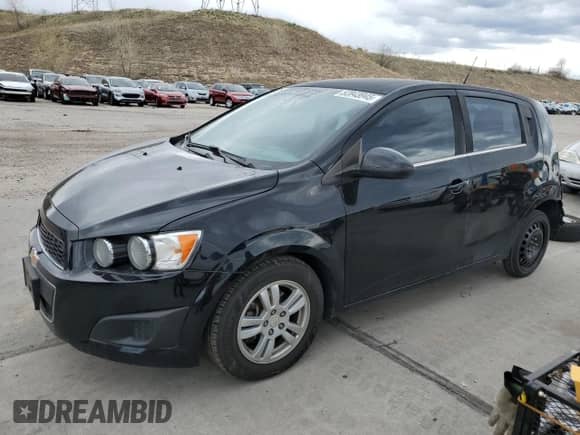 2012 Chevrolet Sonic LT с VIN 1G1JC6SB7C4200604, выставлен на аукционе Copart как лот 52843945 с пробегом 101 039 миль миль и Списание • Salvage title. История ставок и продаж доступна на DreamBid. Изображение 1.