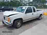 1996 GMC Sierra 1500 with VIN 2GTEC19W6T1541556, listed as a IAAI auction lot 42293418 with 232,983 mi miles and . Bid and sale history available at DreamBid. Image 2.