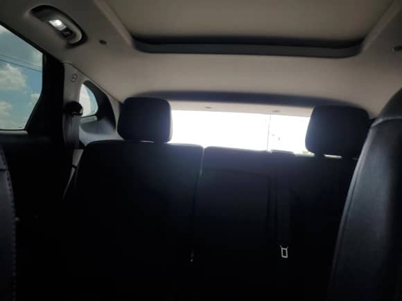 2023 Chevrolet Blazer LT z VIN 3GNKBDR41PS219012, wystawiony jako Copart lot #64734725 z przebiegiem 17 128 mil mil oraz Czysty tytuł • Clean title. Historia ofert i sprzedaży dostępna na DreamBid. Obrazek 10.