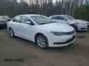 2015 Chrysler 200 LX с VIN 1C3CCCFB8FN629892, выставлен на аукционе Copart как лот 54743055 с пробегом 190 254 миль миль и Чистый • Clean title. История ставок и продаж доступна на DreamBid. Изображение 4.
