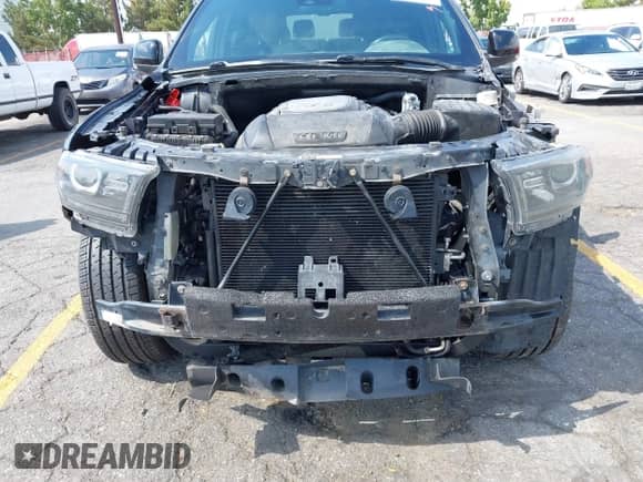 2019 Dodge Durango R/T with VIN 1C4SDJCT0KC652482, listed as a IAAI auction lot 43342349 with Not provided miles and . Bid and sale history available at DreamBid. Image 6.