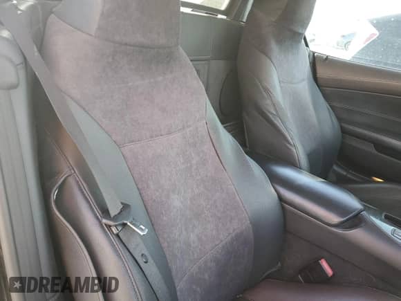 2013 BMW Z4 sDrive28i with VIN WBALL5C50DJ103778, listed as a Copart auction lot 49452215 with 104,203 mi miles and Salvage title. Bid and sale history available at DreamBid. Image 10.