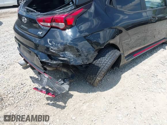 2021 Hyundai Veloster с VIN KMHT36AH3MU009393, выставлен на аукционе IAAI как лот 42656366 с пробегом 27 613 миль миль и . История ставок и продаж доступна на DreamBid. Изображение 6.