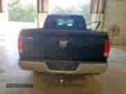 2021 Ram 1500 Tradesman z VIN 1C6RR6FG0MS524948, wystawiony jako Copart lot #84026165 z przebiegiem 82 488 mil mil oraz Szkoda całkowita • Salvage title. Historia ofert i sprzedaży dostępna na DreamBid. Obrazek 6.