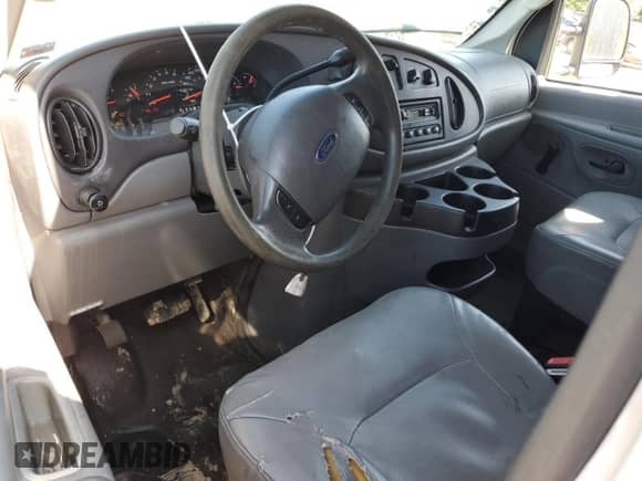 2007 Ford Econoline Cargo Commercial z VIN 1FTNE14W37DA69134, wystawiony jako Copart lot #57874075 z przebiegiem 192 378 mil mil oraz Szkoda całkowita • Salvage title. Historia ofert i sprzedaży dostępna na DreamBid. Obrazek 8.