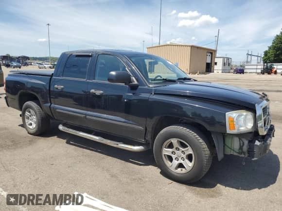 2005 Dodge Dakota SLT with VIN 1D7HE48K75S165725, listed as a Copart auction lot 63222645 with 184,681 mi miles and Salvage title. Bid and sale history available at DreamBid. Image 4.