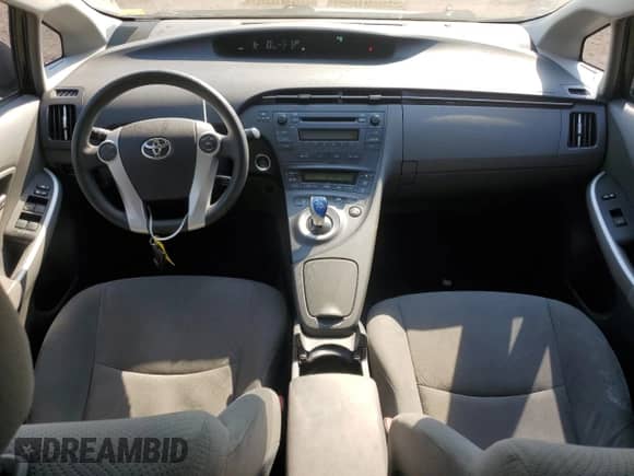 2011 Toyota Prius I with VIN JTDKN3DU2B0256913, listed as a Copart auction lot 70833904 with 151,701 mi miles and Salvage title. Bid and sale history available at DreamBid. Image 8.