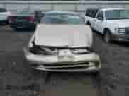 1997 Saturn SW with VIN 1G8ZK827XVZ120119, listed as a Copart auction lot 57083245 with 199,971 mi miles and Salvage title. Bid and sale history available at DreamBid. Image 5.
