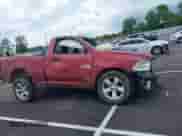 2014 Ram 1500 Express z VIN 3C6JR6ATXEG310186, wystawiony jako IAAI lot #42221601 z przebiegiem 56 684 mil mil oraz . Historia ofert i sprzedaży dostępna na DreamBid. Obrazek 13.