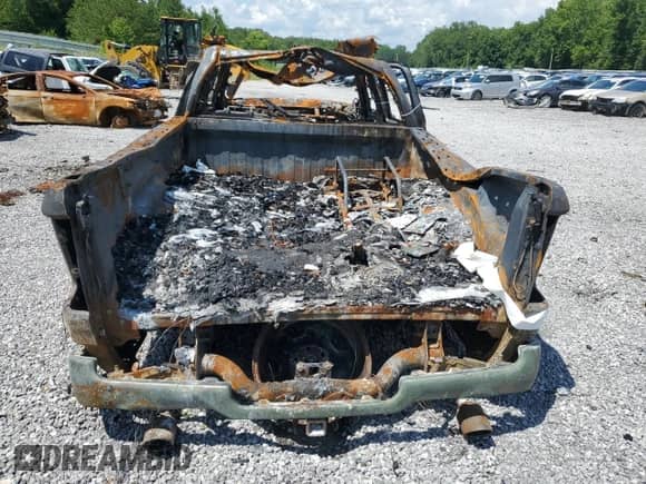 2024 GMC Sierra 1500 Denali Ultimate with VIN 1GTUUHEL9RZ298001, listed as a Copart auction lot 60558115 with Not provided miles and Non repairable. Bid and sale history available at DreamBid. Image 6.