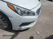 2015 Hyundai Sonata Limited с VIN 5NPE34AF3FH255650, выставлен на аукционе IAAI как лот 42783968 с пробегом 136 577 миль миль и . История ставок и продаж доступна на DreamBid. Изображение 19.