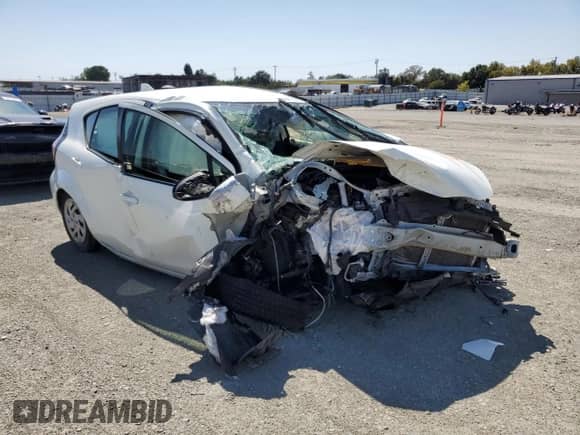 2016 Toyota Prius One z VIN JTDKDTB37G1133848, wystawiony jako Copart lot #70387155 z przebiegiem Nie podano mil oraz Szkoda całkowita • Salvage title. Historia ofert i sprzedaży dostępna na DreamBid. Obrazek 4.