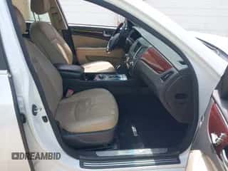 2011 Hyundai Equus Ultimate с VIN KMHGH4JF8BU042652, выставлен на аукционе IAAI как лот 42171877 с пробегом 97 958 миль миль и . История ставок и продаж доступна на DreamBid. Изображение 5.
