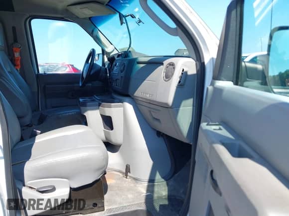 2011 Ford Econoline Cargo Commercial with VIN 1FTNE1EW0BDA00800, listed as a IAAI auction lot 42707499 with 296,110 mi miles and . Bid and sale history available at DreamBid. Image 5.