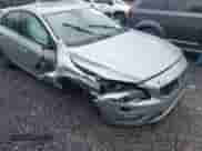 2017 Volvo S60 Dynamic с VIN YV140MTL6H2431693, выставлен на аукционе IAAI как лот 42471880 с пробегом 74 098 миль миль и . История ставок и продаж доступна на DreamBid. Изображение 1.