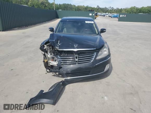 2011 Hyundai Equus Ultimate z VIN KMHGH4JF8BU033417, wystawiony jako Copart lot #52175745 z przebiegiem 152 283 mil mil oraz Szkoda całkowita • Salvage title. Historia ofert i sprzedaży dostępna na DreamBid. Obrazek 5.