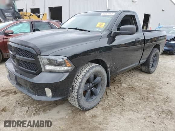 2015 Ram 1500 Express с VIN 3C6JR6AT7FG622421, выставлен на аукционе Copart как лот 76751083 с пробегом 65 251 миль миль и На запчасти • Non repairable. История ставок и продаж доступна на DreamBid. Изображение 1.