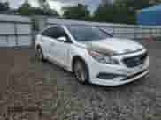 2015 Hyundai Sonata Sport z VIN 5NPE34AF7FH010995, wystawiony jako Copart lot #85678505 z przebiegiem 116 657 mil mil oraz Nie do naprawy • Non repairable. Historia ofert i sprzedaży dostępna na DreamBid. Obrazek 4.