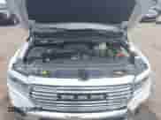 2019 Ram 1500 Longhorn с VIN 1C6SRFKT5KN669399, выставлен на аукционе IAAI как лот 42383868 с пробегом 71 493 миль миль и . История ставок и продаж доступна на DreamBid. Изображение 10.