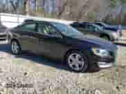 2015 Volvo S60 T5 Drive-E Platinum с VIN YV140MFM9F2336529, выставлен на аукционе Copart как лот 87943575 с пробегом 73 280 миль миль и Списание • Salvage title. История ставок и продаж доступна на DreamBid. Изображение 4.