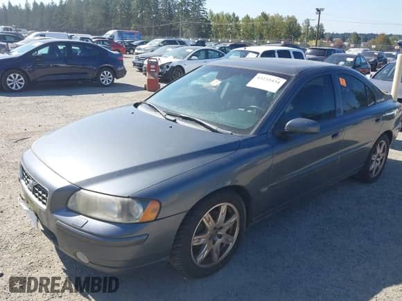 2006 Volvo S60 2.5L Turbo с VIN YV1RS592362518825, выставлен на аукционе IAAI как лот 43235434 с пробегом Не указан миль и . История ставок и продаж доступна на DreamBid. Изображение 2.