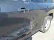 2005 Hyundai Santa Fe GLS с VIN KM8SC73D05U957215, выставлен на аукционе IAAI как лот 42728337 с пробегом 182 165 миль миль и . История ставок и продаж доступна на DreamBid. Изображение 6.