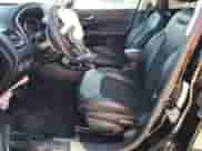 2021 Jeep Compass Latitude z VIN 3C4NJCBB2MT589869, wystawiony jako Copart lot #77095944 z przebiegiem 65 195 mil mil oraz Szkoda całkowita • Salvage title. Historia ofert i sprzedaży dostępna na DreamBid. Obrazek 7.