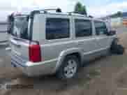 2007 Jeep Commander Limited z VIN 1J8HG58207C553525, wystawiony jako IAAI lot #42291173 z przebiegiem 151 054 mil mil oraz . Historia ofert i sprzedaży dostępna na DreamBid. Obrazek 4.