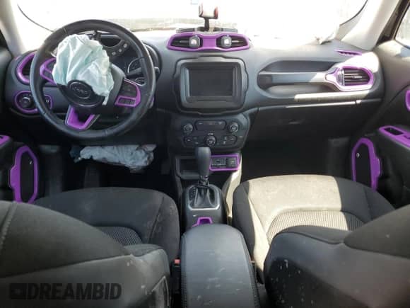 2018 Jeep Renegade Latitude with VIN ZACCJABBXJPH25230, listed as a Copart auction lot 55446355 with Not provided miles and Salvage title. Bid and sale history available at DreamBid. Image 8.
