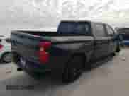 2024 Chevrolet Silverado 1500 Custom Trail Boss z VIN 3GCPDCEK8RG398601, wystawiony jako Copart lot #88468505 z przebiegiem 933 mil mil oraz Szkoda całkowita • Salvage title. Historia ofert i sprzedaży dostępna na DreamBid. Obrazek 3.