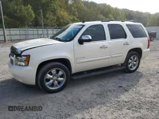 2008 Chevrolet Tahoe 1LT с VIN 1GNFK13078R178475, выставлен на аукционе Copart как лот 81240715 с пробегом 216 561 миль миль и Списание • Salvage title. История ставок и продаж доступна на DreamBid. Изображение 1.