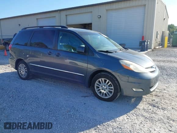 2009 Toyota Sienna XLE z VIN 5TDZK22C19S272510, wystawiony jako IAAI lot #43378731 z przebiegiem 180 183 mil mil oraz . Historia ofert i sprzedaży dostępna na DreamBid. Obrazek 1.