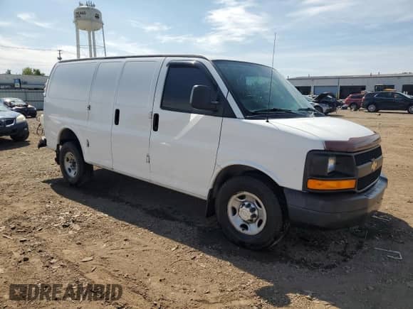2016 Chevrolet Express Cargo с VIN 1GCWGAFF8G1229280, выставлен на аукционе Copart как лот 71829895 с пробегом 124 597 миль миль и Списание • Salvage title. История ставок и продаж доступна на DreamBid. Изображение 4.