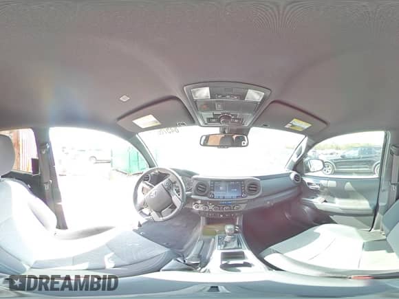 2022 Toyota Tacoma TRD Off Road with VIN 3TMCZ5AN4NM515100, listed as a Copart auction lot 84576995 with 33,917 mi miles and Salvage title. Bid and sale history available at DreamBid. Image 15.