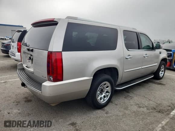 2007 Cadillac Escalade ESV с VIN 1GYFK66807R228777, выставлен на аукционе Copart как лот 89708865 с пробегом 225 995 миль миль и Чистый • Clean title. История ставок и продаж доступна на DreamBid. Изображение 3.