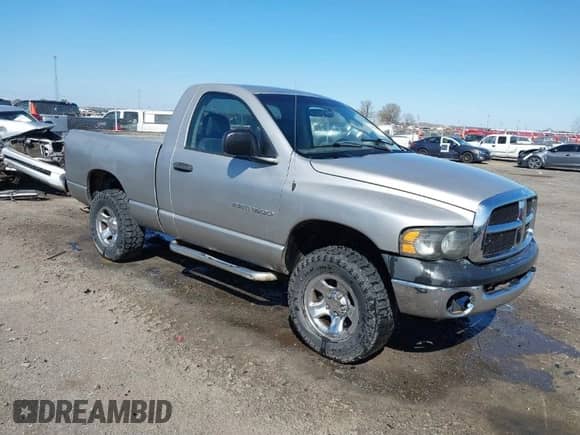 2004 Dodge 1500 ST z VIN 1D7HU16N04J159106, wystawiony jako IAAI lot #41802145 z przebiegiem 257 261 mil mil oraz . Historia ofert i sprzedaży dostępna na DreamBid. Obrazek 1.