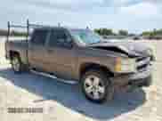 2008 Chevrolet Silverado 1500 1LT with VIN 2GCEC13JX81325875, listed as a Copart auction lot 71851205 with 308,421 mi miles and Salvage title. Bid and sale history available at DreamBid. Image 4.