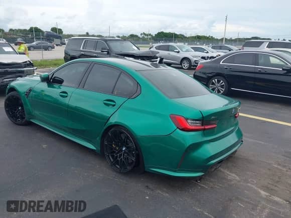 2025 BMW M3 Competition xDrive z VIN WBS33HJ02SFU14634, wystawiony jako IAAI lot #43134078 z przebiegiem 8 338 mil mil oraz . Historia ofert i sprzedaży dostępna na DreamBid. Obrazek 3.