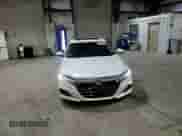 2022 Honda Accord Touring с VIN 1HGCV2F9XNA012160, выставлен на аукционе Copart как лот 61903635 с пробегом 25 792 миль миль и Списание • Salvage title. История ставок и продаж доступна на DreamBid. Изображение 14.