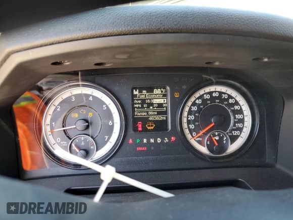 2023 Ram 1500 Tradesman z VIN 1C6RR7FT5PS537475, wystawiony jako Copart lot #47872045 z przebiegiem 46 382 mil mil oraz Szkoda całkowita • Salvage title. Historia ofert i sprzedaży dostępna na DreamBid. Obrazek 9.