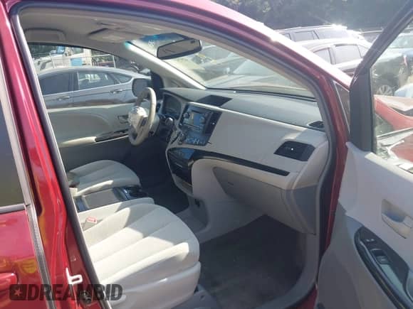 2014 Toyota Sienna LE AAS with VIN 5TDKK3DC5ES446514, listed as a IAAI auction lot 42974598 with 191,916 mi miles and . Bid and sale history available at DreamBid. Image 5.