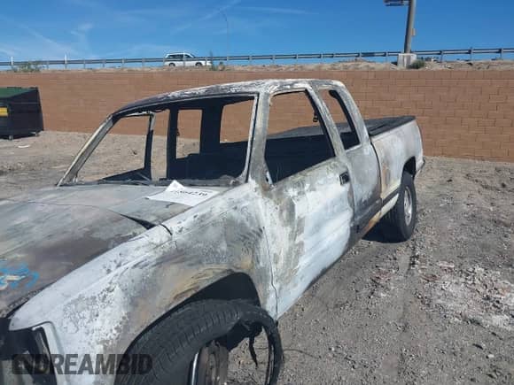 1991 Chevrolet Silverado 2500 с VIN 2GCFK29K6M1236134, выставлен на аукционе IAAI как лот 41864239 с пробегом Не указан миль и . История ставок и продаж доступна на DreamBid. Изображение 6.