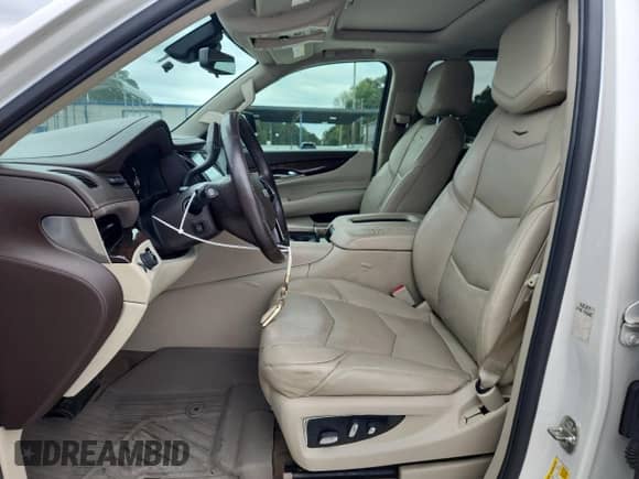 2017 Cadillac Escalade ESV Luxury с VIN 1GYS3HKJ4HR254557, выставлен на аукционе Copart как лот 86137525 с пробегом 242 018 миль миль и Чистый • Clean title. История ставок и продаж доступна на DreamBid. Изображение 7.