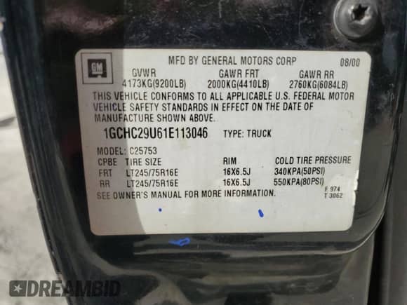 2001 Chevrolet Silverado 2500HD LS with VIN 1GCHC29U61E113046, listed as a Copart auction lot 81594965 with Not provided miles and Non repairable. Bid and sale history available at DreamBid. Image 12.