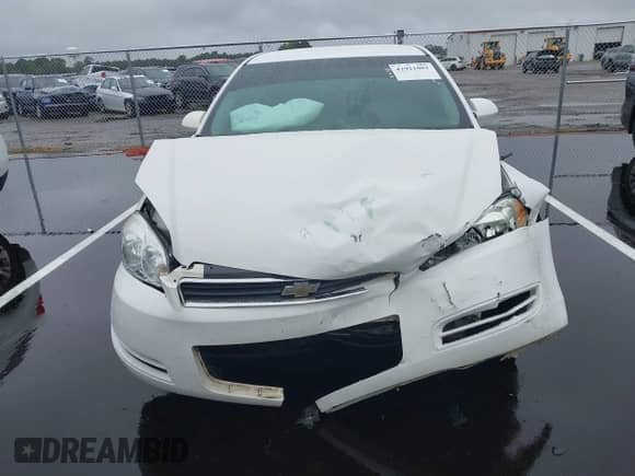 2012 Chevrolet Impala LT Fleet with VIN 2G1WG5E34C1281257, listed as a IAAI auction lot 42921081 with 218,985 mi miles and . Bid and sale history available at DreamBid. Image 13.